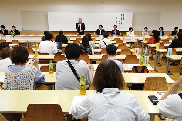 森後援会長 挨拶の様子